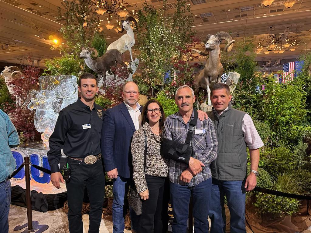 GBWC leadership and supporters gathered at a Nevada wildlife event